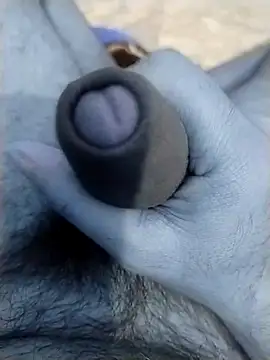 Snapshot of Rajxxxdx4u chatting on February 2025 08:22:01 PM Rajxxxdx4u online show from February 2025 08:22:01 PM