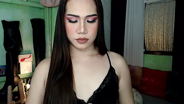 Snapshot of elise_bloom69 chatting on September 2025 05:45:02 PM elise bloom69 online show from September 2025 05:45:02 PM