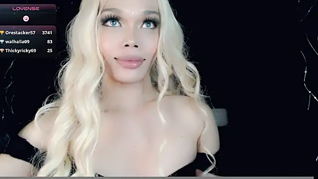 Snapshot of sugar_bbyxx chatting on December 2024 12:06:01 PM sugar bbyxx online show from December 2024 12:06:01 PM