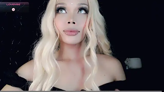 Snapshot of sugar_bbyxx chatting on January 2025 05:44:02 AM sugar bbyxx online show from January 2025 05:44:02 AM