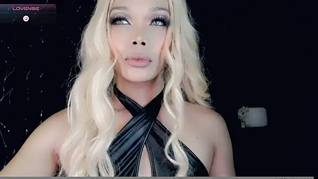 Snapshot of sugar_bbyxx chatting on January 2025 04:25:01 PM sugar bbyxx online show from January 2025 04:25:01 PM