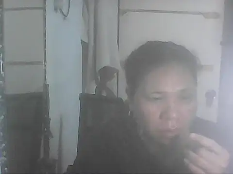 Snapshot of hotwet_mama4uxx chatting on October 2025 06:21:02 AM hotwet mama4uxx online show from October 2025 06:21:02 AM