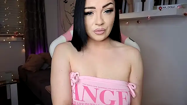 Snapshot of na_dolli chatting on January 2025 01:04:02 PM na dolli online show from January 2025 01:04:02 PM