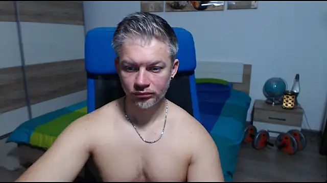 RobbyShawz online show from October 2025 06:25:02 AM