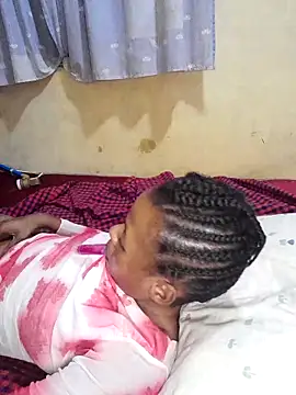 Snapshot of sexpetite chatting on November 2025 11:48:01 PM sexpetite online show from November 2025 11:48:01 PM