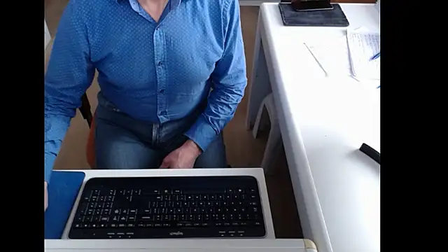 Snapshot of dutchpornking chatting on November 2025 09:54:02 AM dutchpornking online show from November 2025 09:54:02 AM