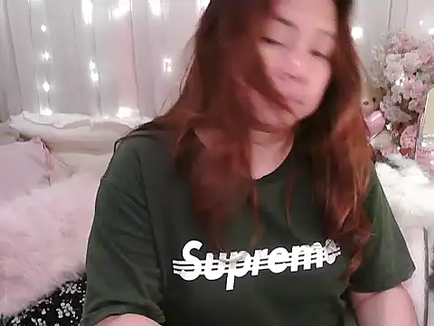 Snapshot of OhmyPinay chatting on September 2025 04:46:02 AM OhmyPinay online show from September 2025 04:46:02 AM