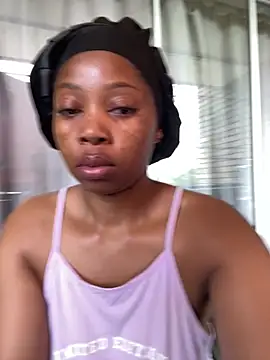 cherrybabe76 online show from January 2025 06:45:01 AM