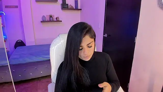 Catalinaa martinez online show from December 2024 08:54:02 PM