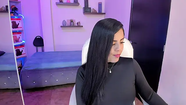 Catalinaa martinez online show from December 2024 08:11:01 PM