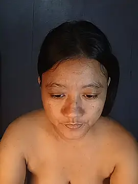 Snapshot of Urchanel chatting on November 2025 05:50:01 AM Urchanel online show from November 2025 05:50:01 AM