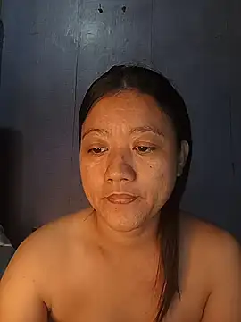 Snapshot of Urchanel chatting on November 2025 10:30:02 PM Urchanel online show from November 2025 10:30:02 PM