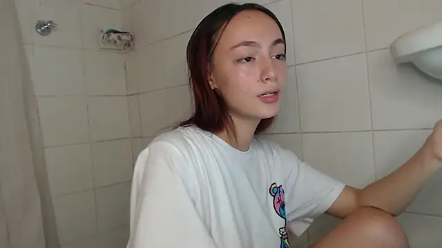 nathaly bird online show from January 2025 11:17:02 PM