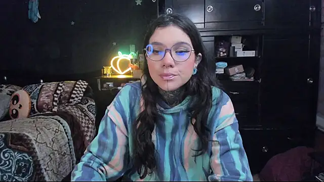 Lilmarieee online show from January 2025 11:02:02 PM