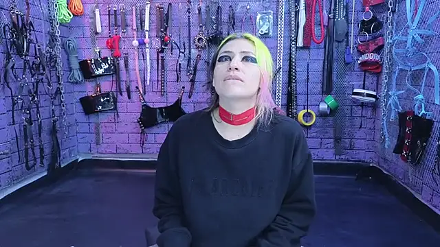 PANDORANEZZ online show from January 2025 07:10:02 PM