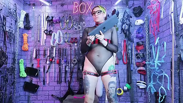 PANDORANEZZ online show from February 2025 12:43:02 AM