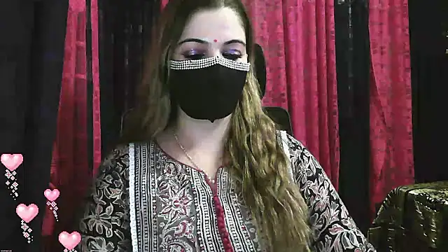 Snapshot of Cute_Sonii chatting on December 2024 08:31:02 PM Cute Sonii online show from December 2024 08:31:02 PM