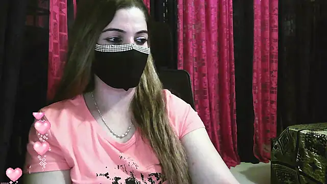 Snapshot of Cute_Sonii chatting on February 2025 07:38:02 PM Cute Sonii online show from February 2025 07:38:02 PM