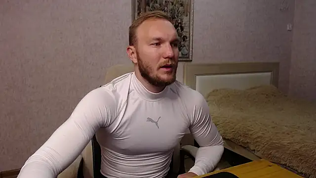 Toress1 online show from September 2025 02:44:02 PM