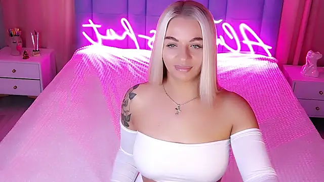 AllwaysHotJ online show from October 2025 02:19:01 AM