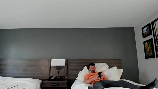 Kenny Kyle online show from February 2025 11:23:02 PM