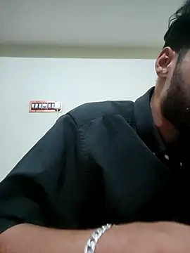 FearingForm online show from September 2025 08:01:02 PM