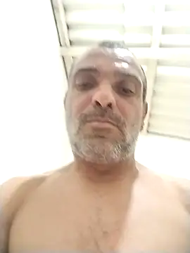Henrifalcao online show from September 2025 02:04:01 AM