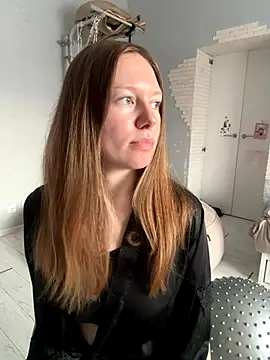 ConnieDaw online show from December 2025 05:02:01 AM