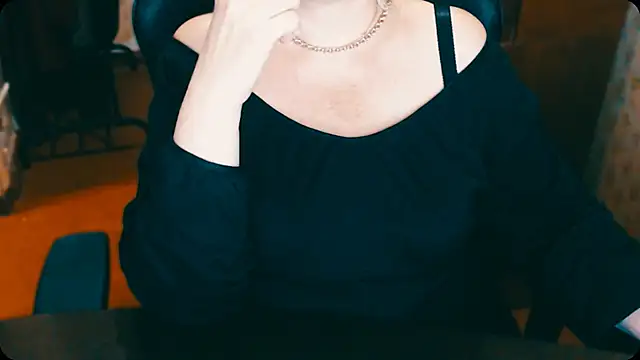 Snapshot of AlisaHot55 chatting on December 2024 03:30:02 PM AlisaHot55 online show from December 2024 03:30:02 PM