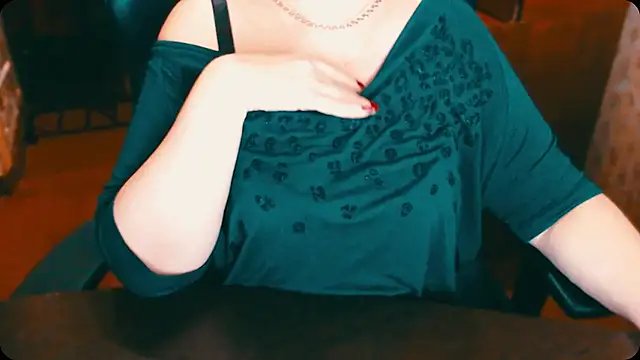 Snapshot of AlisaHot55 chatting on January 2025 07:49:01 PM AlisaHot55 online show from January 2025 07:49:01 PM