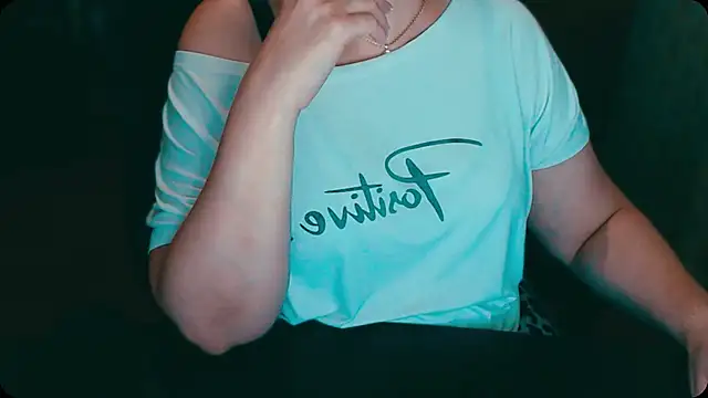 Snapshot of AlisaHot55 chatting on October 2025 10:56:02 AM AlisaHot55 online show from October 2025 10:56:02 AM