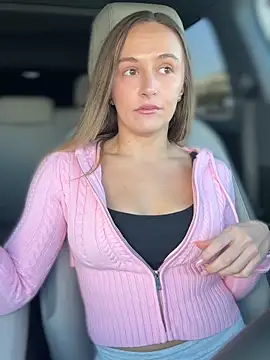 lunagirl13 online show from October 2025 05:43:02 PM