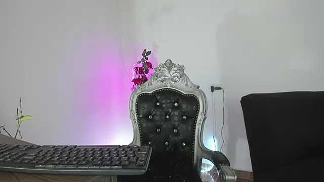 Hela wet online show from February 2025 01:23:01 AM