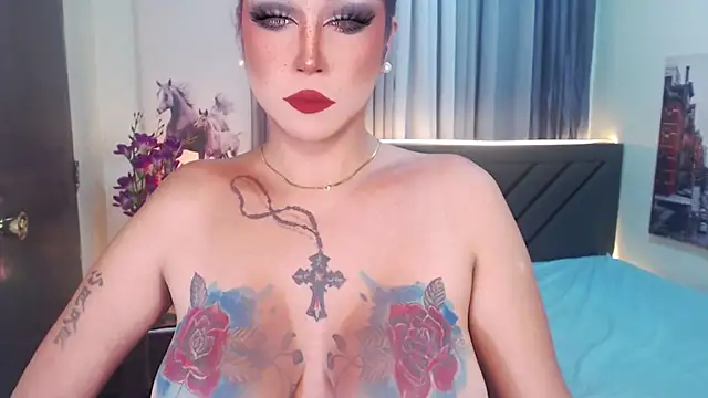 Snapshot of Transdomts4u chatting on October 2025 03:41:01 PM Transdomts4u online show from October 2025 03:41:01 PM