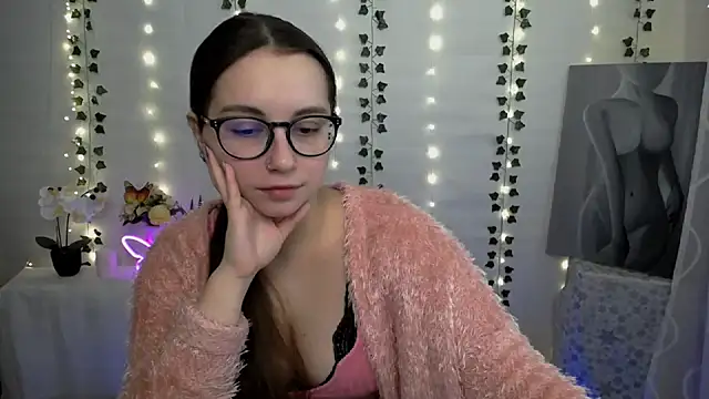 SweetPrincess  online show from February 2025 10:30:01 AM