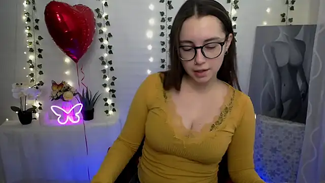 SweetPrincess  online show from February 2025 06:40:01 AM