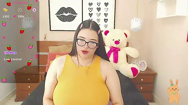 Snapshot of miss_linda_ chatting on January 2025 07:50:01 PM miss linda  online show from January 2025 07:50:01 PM