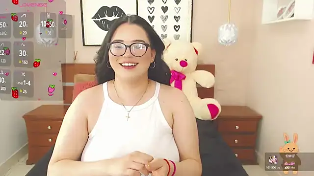 Snapshot of miss_linda_ chatting on February 2025 08:10:01 PM miss linda  online show from February 2025 08:10:01 PM