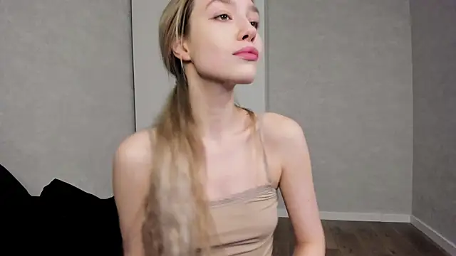 Snapshot of mary_shiota chatting on October 2025 06:06:02 PM mary shiota online show from October 2025 06:06:02 PM