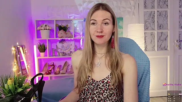 Snapshot of Hello_Lisha chatting on February 2025 09:13:02 AM Hello Lisha online show from February 2025 09:13:02 AM