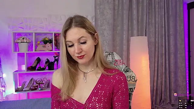 Snapshot of Hello_Lisha chatting on March 2025 08:19:02 AM Hello Lisha online show from March 2025 08:19:02 AM