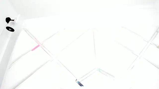 Snapshot of AgathaPember chatting on February 2025 07:19:02 PM AgathaPember online show from February 2025 07:19:02 PM