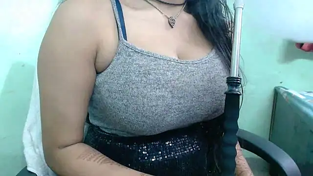 Snapshot of sweet-alia chatting on October 2025 01:34:01 PM sweet-alia online show from October 2025 01:34:01 PM