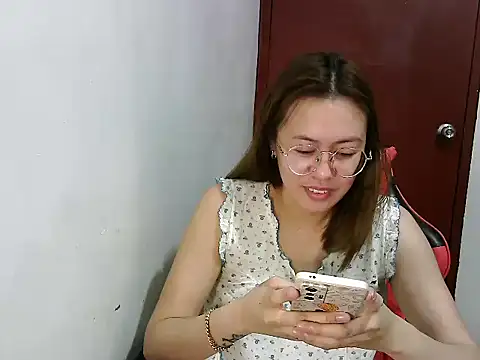crizzybel online show from January 2025 09:51:02 PM
