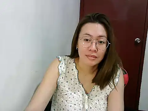crizzybel online show from January 2025 12:20:02 AM