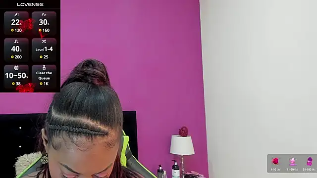 Brunna-Brownn online show from December 2024 12:16:02 PM