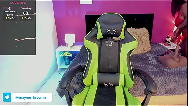 Brunna-Brownn online show from March 2025 12:35:02 PM