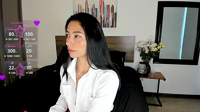 Ginebraa Saenz online show from January 2025 01:24:02 PM