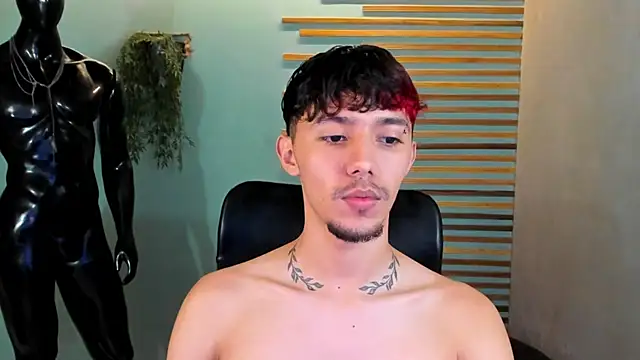 2tommy greg online show from January 2025 07:21:02 PM