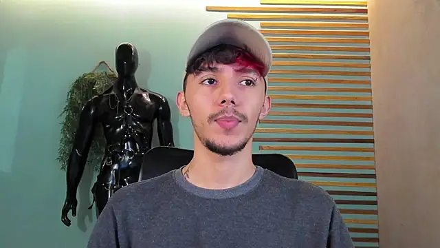 2tommy greg online show from March 2025 06:44:01 PM